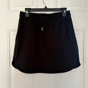 Jones New York Black skirt with built in shorts